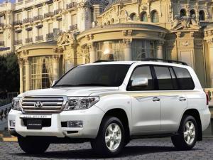 Toyota Land Cruiser 200 VX-R 2011 года